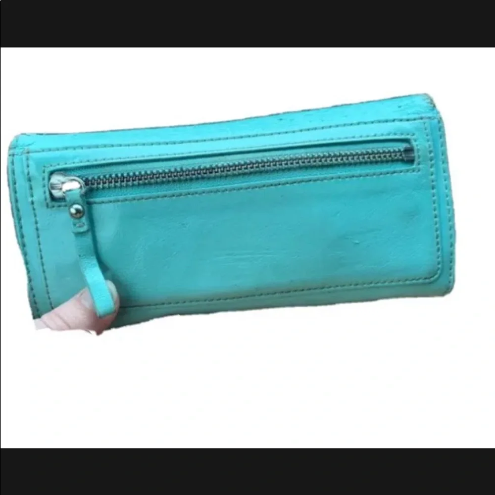 Mimco Patent Leather Turn Lock Folding Wallet Mint Green - Picture 3 of 6